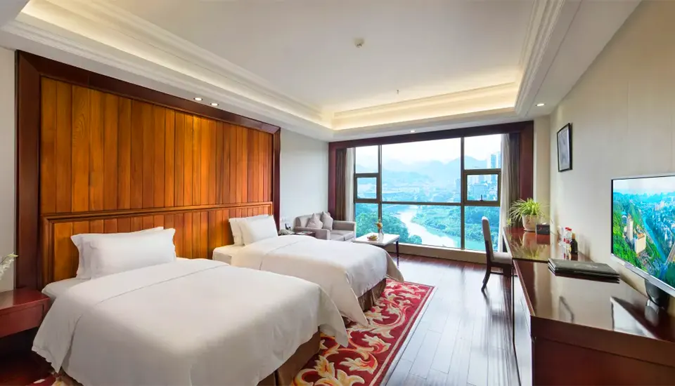 هتل فونیکس گرند